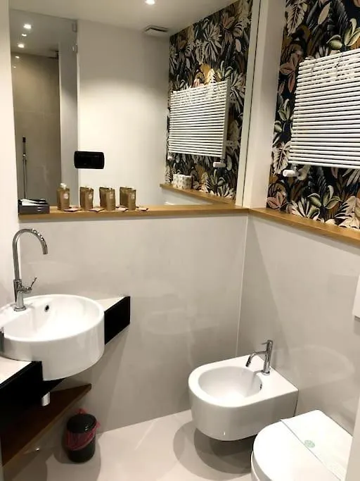 New Vite Apartment Roma 0*,  Italia